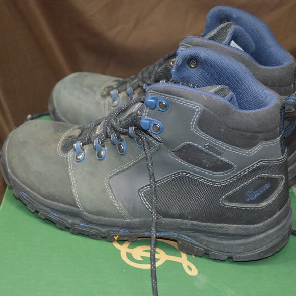 Danner Other - Danner Vicious gortex work boots 4.5 inch high. SZ 9D black blue color